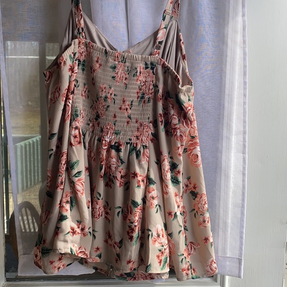 Torrid size 1 tank top - Picture 3 of 5